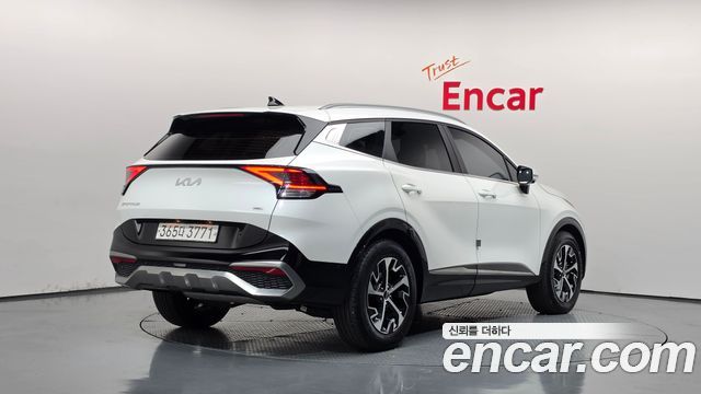 Kia Sportage 2022 — photo 2