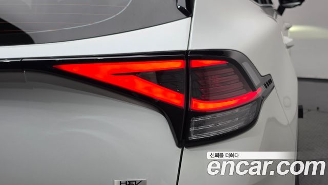Kia Sportage 2022 — photo 9