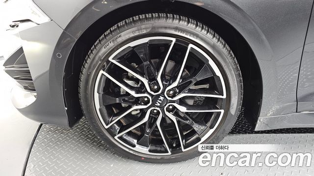 Kia K5 2021 — photo 5