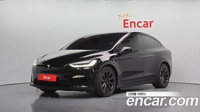 Tesla Model X 2023 — photo 1