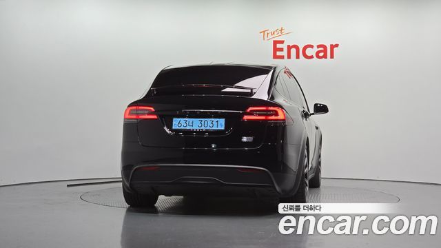 Tesla Model X 2023 — photo 4