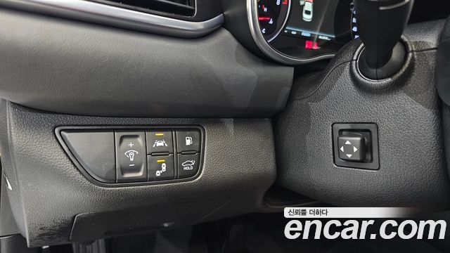 Genesis G70 2019 — photo 20
