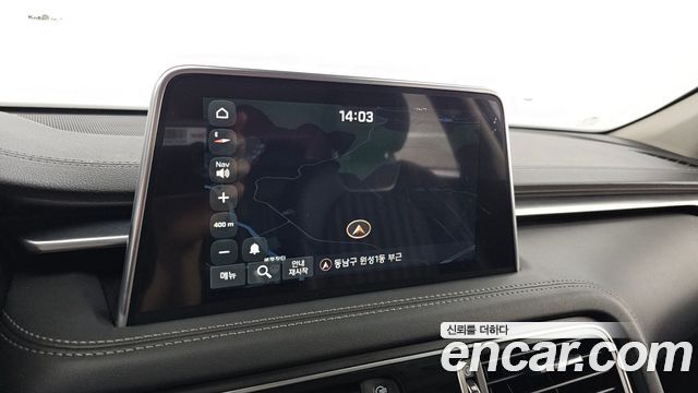 Genesis G70 2019 — photo 22