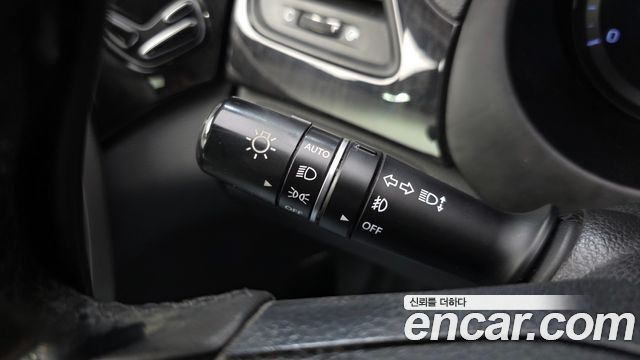 Hyundai Grandeur 2015 — photo 24