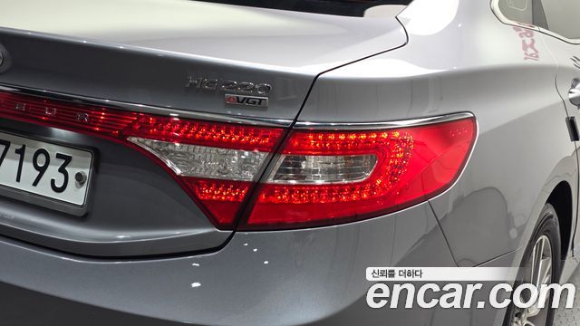 Hyundai Grandeur 2015 — photo 9