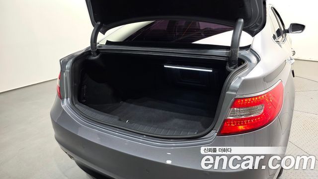 Hyundai Grandeur 2015 — photo 33