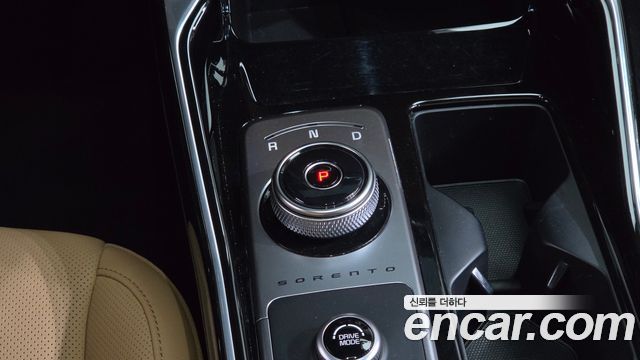 Kia Sorento 2023 — photo 12