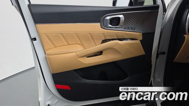 Kia Sorento 2023 — photo 14
