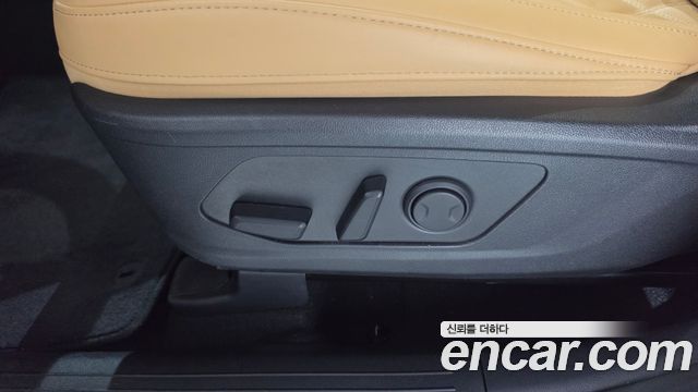 Kia Sorento 2023 — photo 32