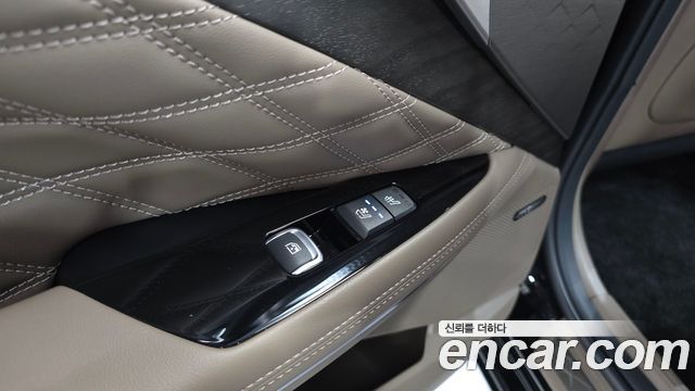 Kia K8 2023 — photo 20