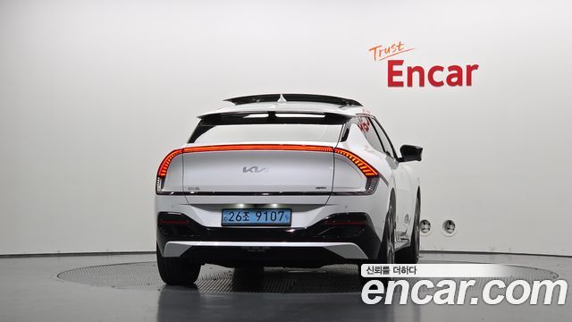 Kia EV6 2023 — photo 4