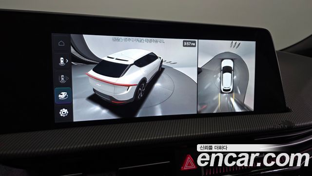 Kia EV6 2023 — photo 22