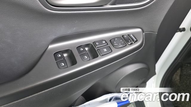 Hyundai Kona 2019 — photo 28