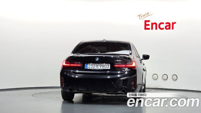 BMW 3-Series 2025 — photo 4