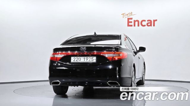 Hyundai Grandeur 2015 — photo 4