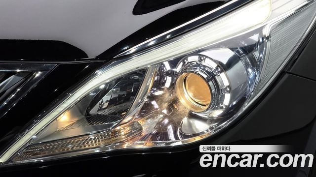 Hyundai Grandeur 2015 — photo 8