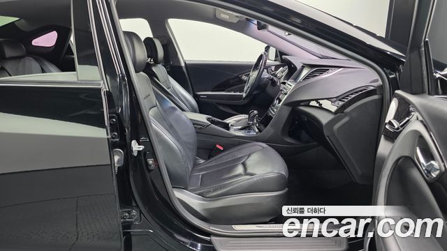 Hyundai Grandeur 2015 — photo 16
