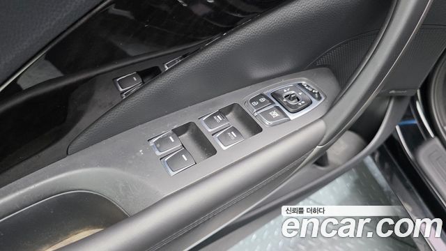 Hyundai Grandeur 2015 — photo 30