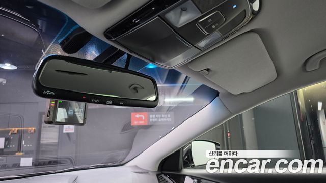 Hyundai Grandeur 2015 — photo 32