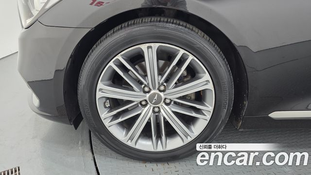 Genesis G80 2019 — photo 5