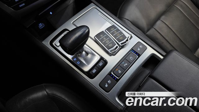Genesis G80 2019 — photo 9