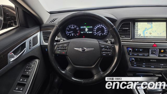 Genesis G80 2019 — photo 13