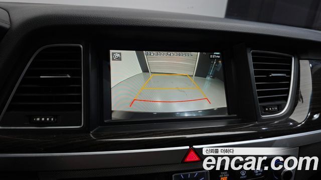 Genesis G80 2019 — photo 16