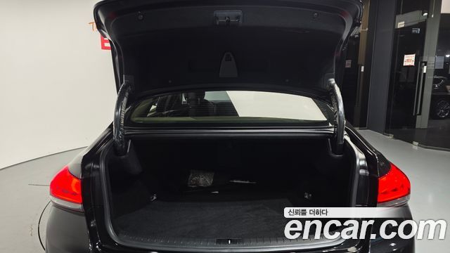 Genesis G80 2019 — photo 20