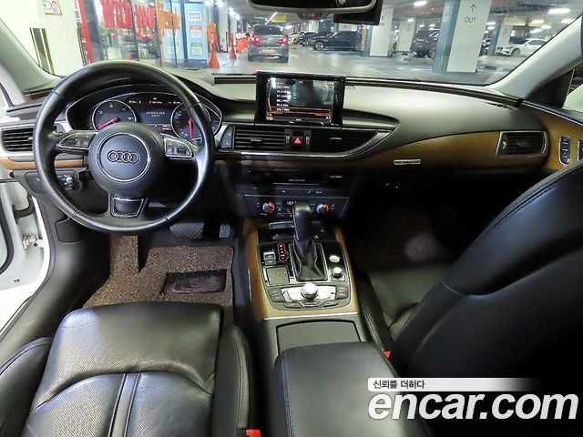 Audi A7 2016 — photo 10