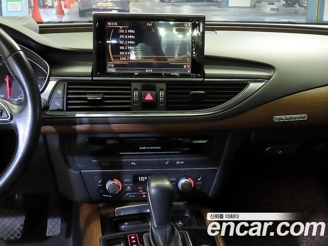 Audi A7 2016 — photo 11