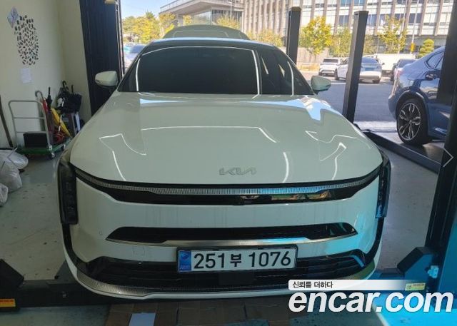 Kia K8 2025 — photo 1