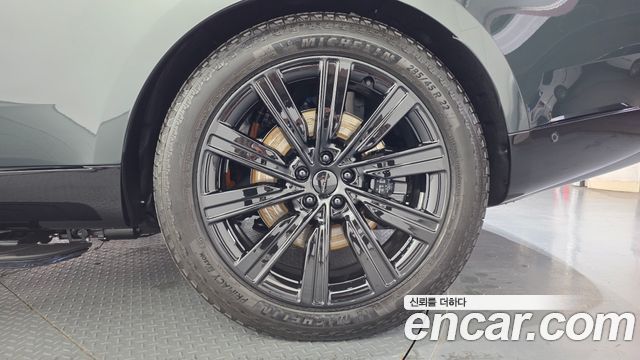 Land Rover Range Rover 2026 — photo 8