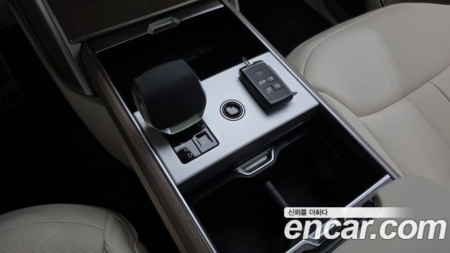 Land Rover Range Rover 2026 — photo 13