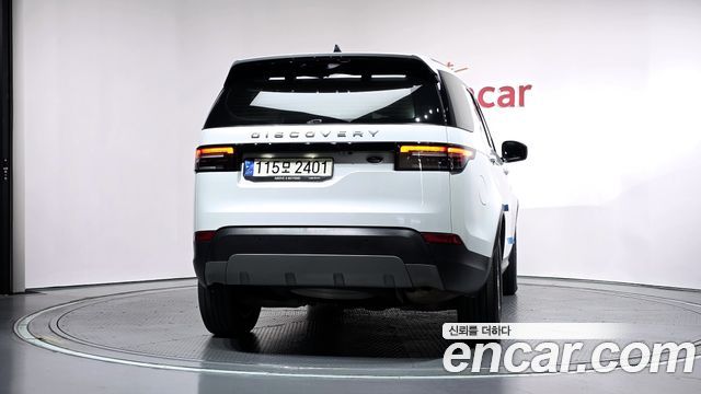 Land Rover Discovery 2020 — photo 4