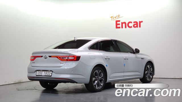 Renault Korea SM6 2019 — photo 2