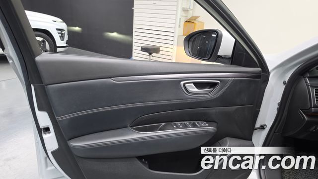 Renault Korea SM6 2019 — photo 14