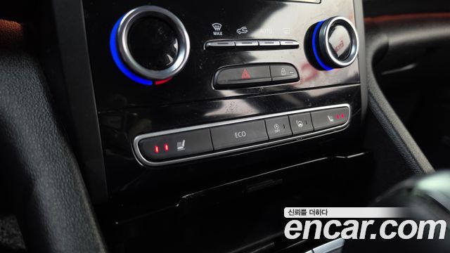 Renault Korea SM6 2019 — photo 32