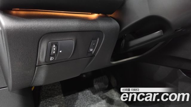 Renault Korea SM6 2019 — photo 34