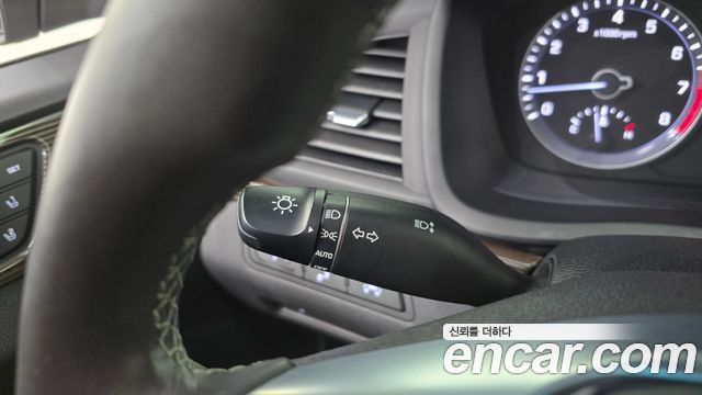 Hyundai Sonata 2018 — photo 19