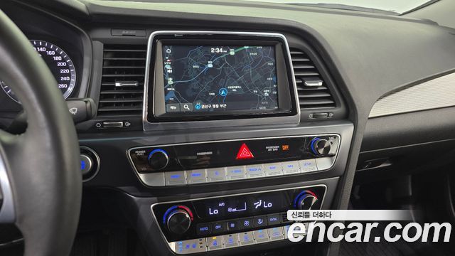 Hyundai Sonata 2018 — photo 20