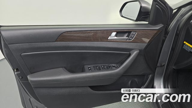 Hyundai Sonata 2018 — photo 14
