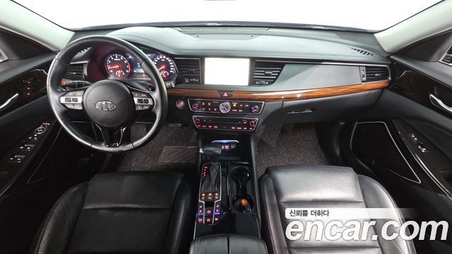 Kia K7 2017 — photo 10