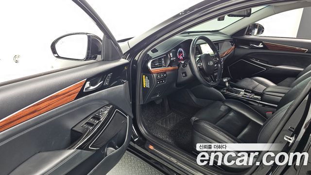 Kia K7 2017 — photo 13