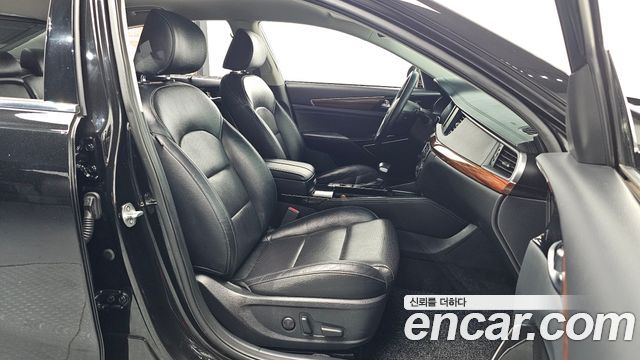 Kia K7 2017 — photo 16