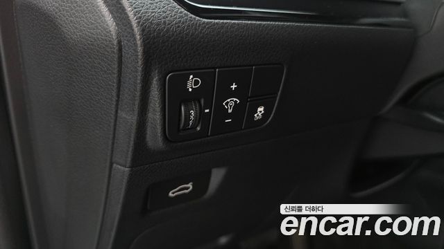 Kia K5 2025 — photo 24