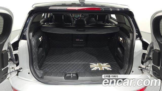 Mini Clubman 2023 — photo 27