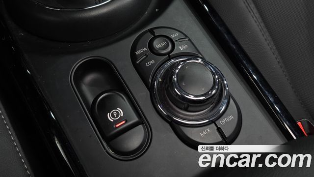 Mini Clubman 2023 — photo 29