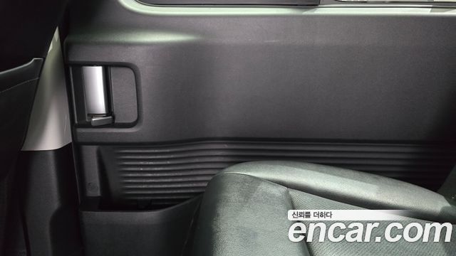 Hyundai Staria 2022 — photo 15