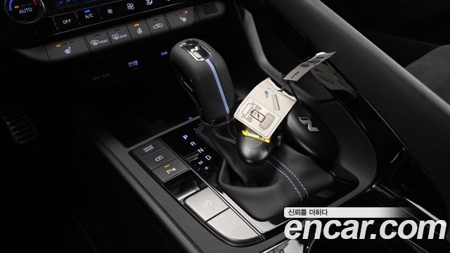 Hyundai AVANTE 2026 — photo 9