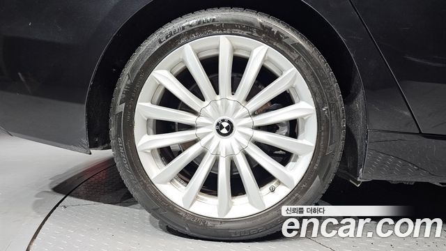 BMW Gran Turismo 2019 — photo 5